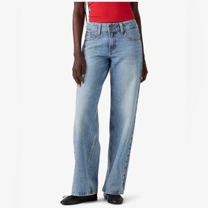 Levi's Super Low Wide Leg Loose Jean size 27